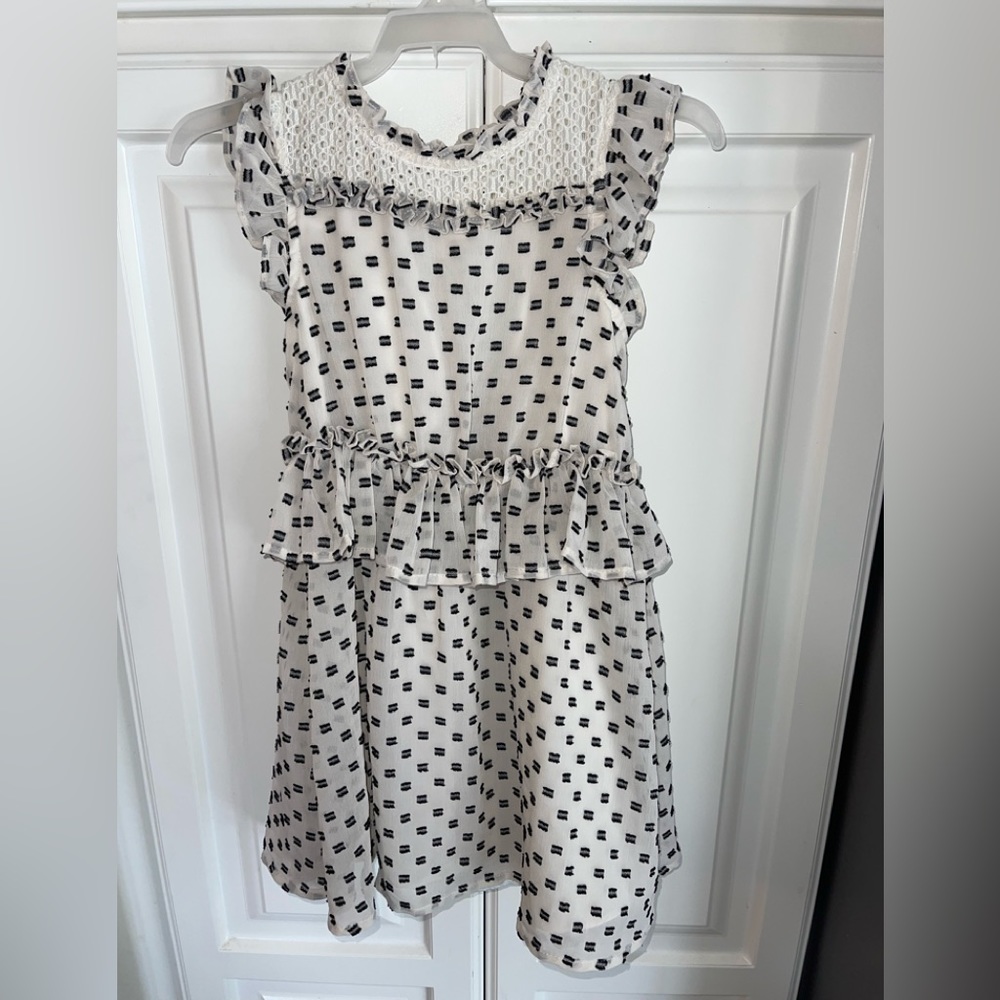 BCBG Girls Dress Cream‎ Black Ruffle sz 6